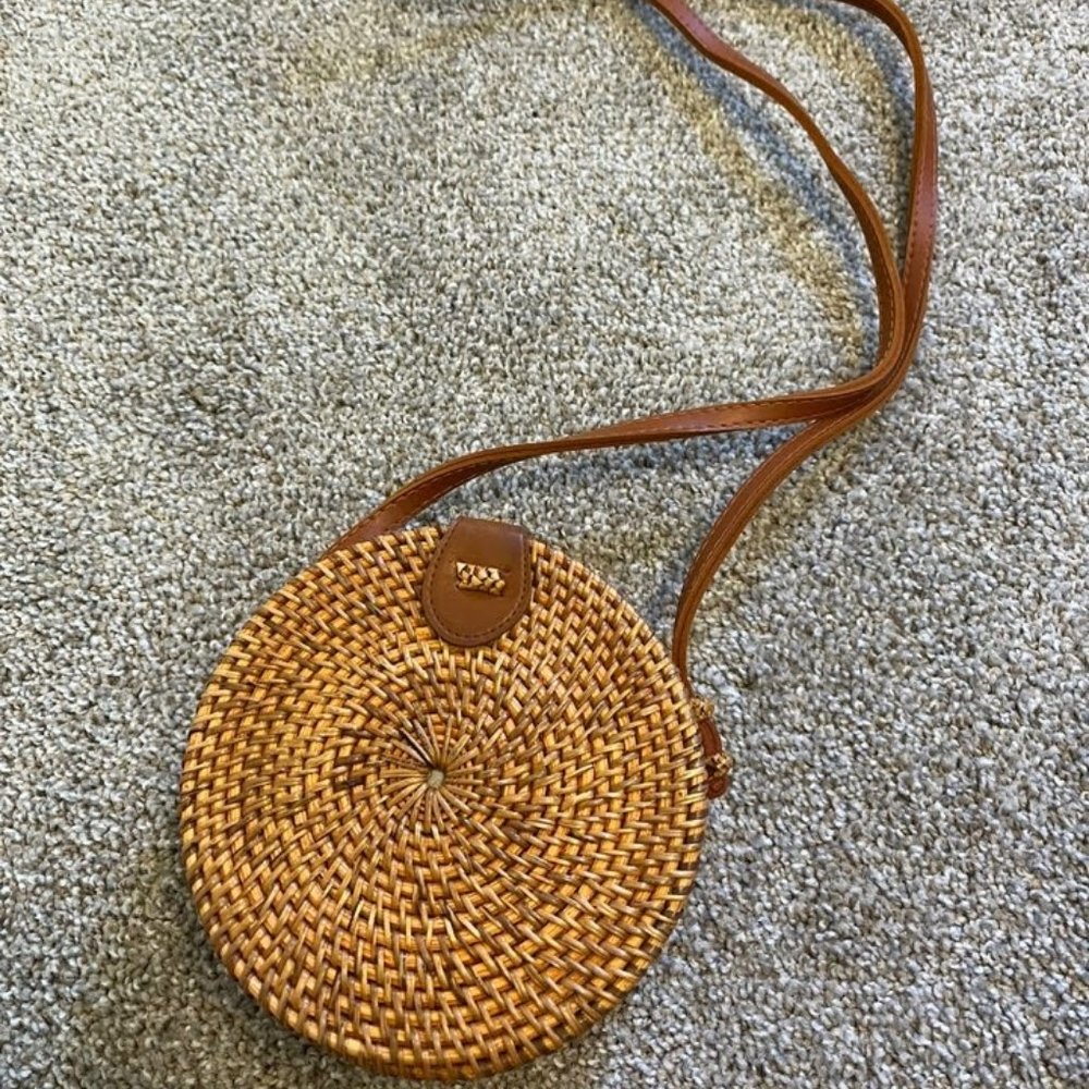 Handwoven Round Rattan Bag Shoulder Leather Straps